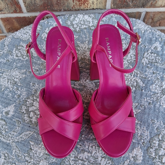 🛍 Rampage Women's Pink Platform Sandals Sz.7 EUC - Picture 2 of 12